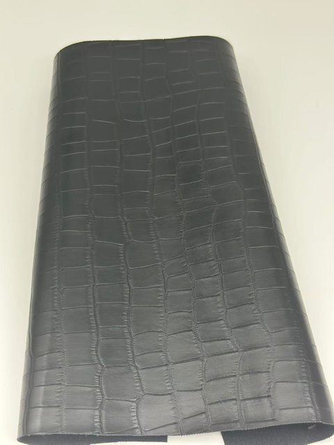 Exported to Southeast Asia, high-quality synthetic leather with unique patterns, gloves, and sofas